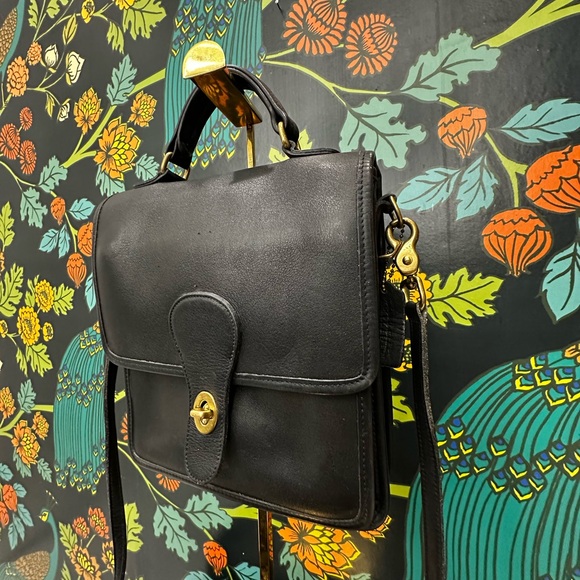 Vintage Coach Station Bag Black Leather | Brass Turnlock | COA Included - Picture 5 of 14